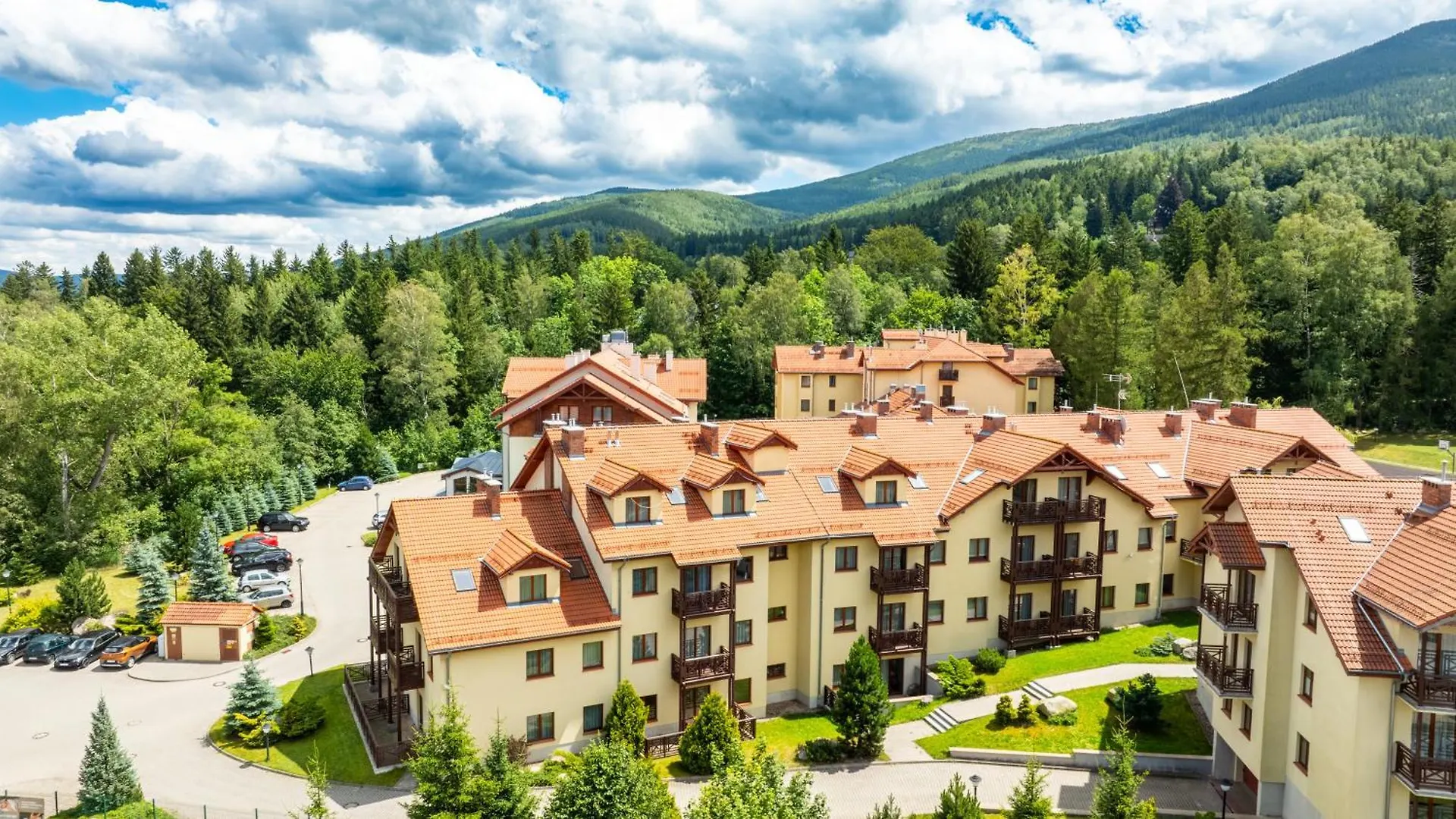 Apartamenty Sun & Snow Sofra Karpacz Lägenhet