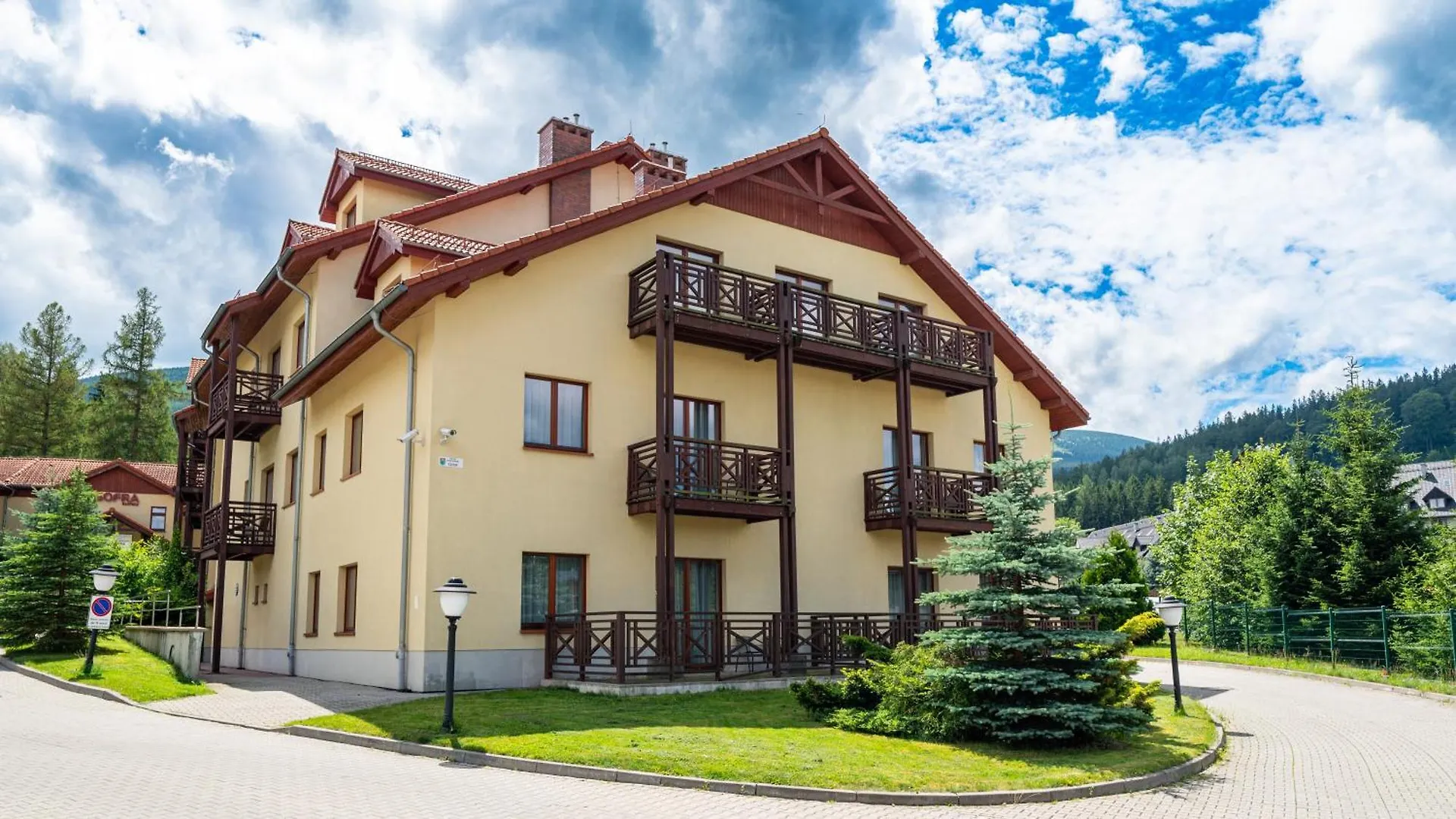 Apartamenty Sun & Snow Sofra Karpacz